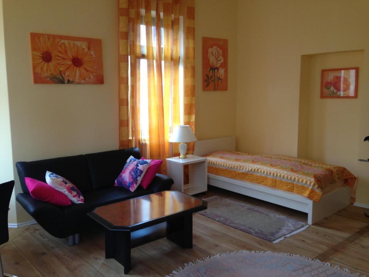 Appartamento In *